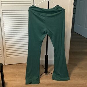 No Boundaries Kids Green Casual Pants
